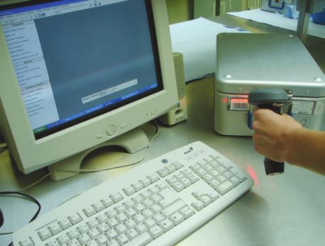 próżniowa w celu większej skuteczności i niezawodności (oprócz STERIVAP HP 6612 i większe) innowacyjny, kolorowy, z dużą powierzchnią, ergonomicznie ustawialny dotykowy wyświetlacz touch -screen 12