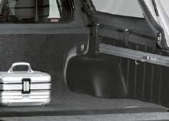 ACCESSORIES 30 JAZDA W TERENIE OFFROAD 42 STYLIZACJA STYLING Firma Road