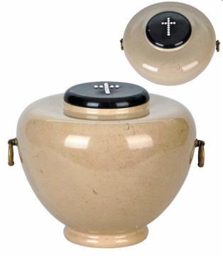Urny kamienne Wakacyjne podróże na Wschód zaowocowały pojawieniem się w ofercie firmy Carmen nowych modeli eleganckich urn kamiennych.