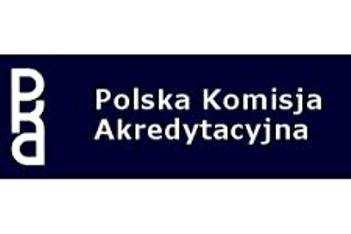 Akredytacja to udzielenie zgody przez państwową komisję na prowadzenie studiów w danym zakresie, wydanej po bardzo wnikliwej kontroli programów studiów, kadry dydaktycznej i