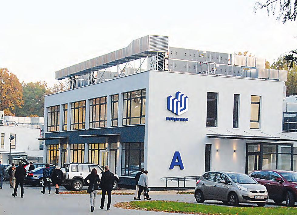 28 WOKół NAS LO 9-15 listopada 2015 W Parku Innowacyjnym Unipress Celestynów wybudowano kompleks budynków, w których uruchomiono nowoczesne laboratoria i pokazowe linie produkcyjne zdjęcia: Artur