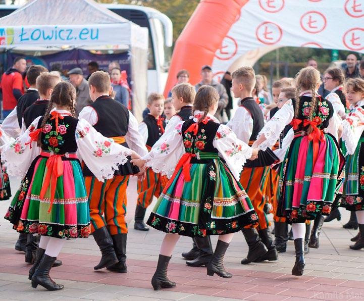 EKSPOZYCJA MARKI STREFA KIBICA Dzień meczowy w Sercu Łodzi to nie tylko emocje sportowe na boisku, ale także mnóstwo wydarzeń około meczowych.