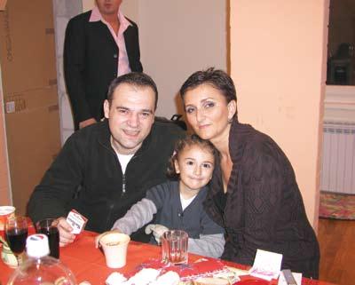 svjedočanstvo VRIJEME SRCA ožujak 2010. Moć molitve Andrea Šimić Petak, 29. lipnja 2005., sasvim uobičajen završetak radnog tjedna No, ne i u našim životima.