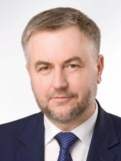 Szanowni Państwo, niewiele jest obszarów życia, w których rywalizacja paradoksalnie zbliża ludzi do siebie i otwiera na siebie. A takim na pewno jest sport.