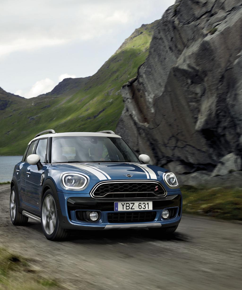 MINI COUNTRYMAN.