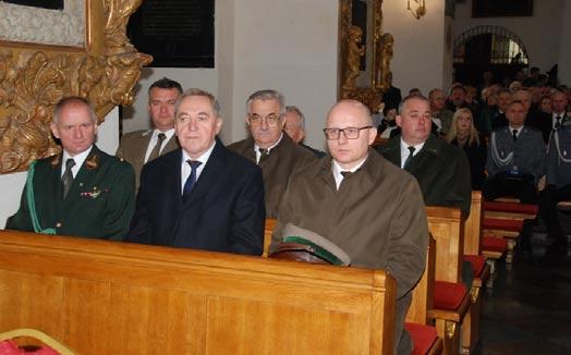 Od lewej: Piotr Jenoch - Łowczy Krajowy, Henryk Kowalczyk - Minister Środowiska, Andrzej Konieczny -