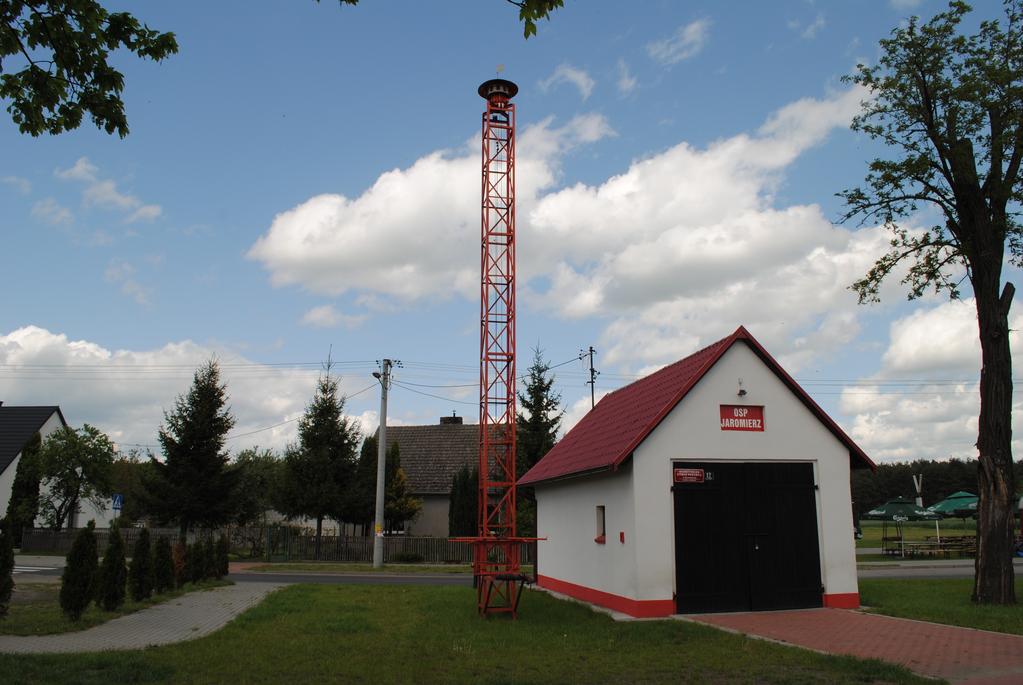 5) Infrastruktura Jaromerz technczne jest bardzo dobrze wyposażony.