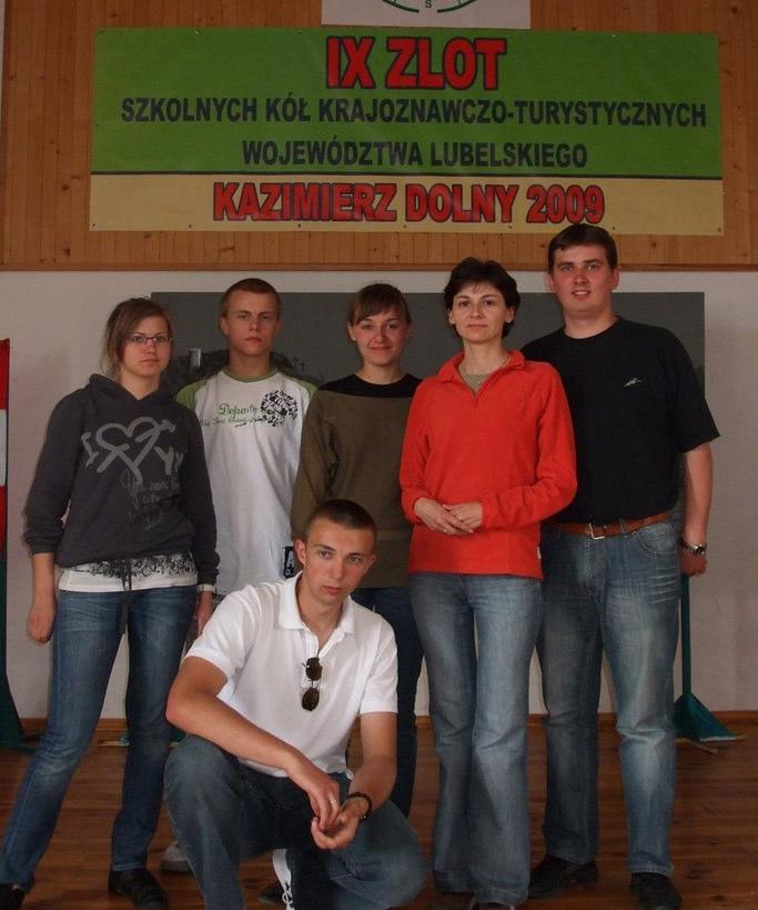 Tworzyli j uczniowie czterech szkół podstawowych (Paszki Due - opiekun Iwona Karczmarz, Wola Osowiska i Wola Chomejowa - opiekun Hanna Goło, Szaniawy Matysy - opiekun Iwona Perczyska), dwóch