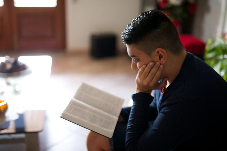 Zdobywanie duchowej wiedzy Bóg jest źródłem wszelkiej prawdy 1. Bóg jest wszechwiedzący i jest źródłem wszelkiej prawdy (zob. Mosjasz 4:9).
