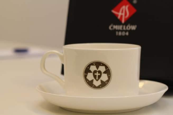 7 Filiżanka porcelanowa Fabryka Porcelany Ćmielów unikatowa filiżanka wyprodukowana
