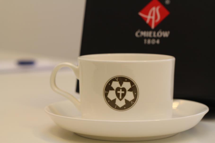 7 Filiżanka porcelanowa Fabryka Porcelany Ćmielów unikatowa filiżanka wyprodukowana