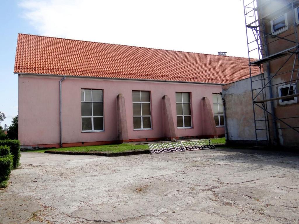 Fot. 7. Zespół Szkół elewacja północna sali gimnastycznej.