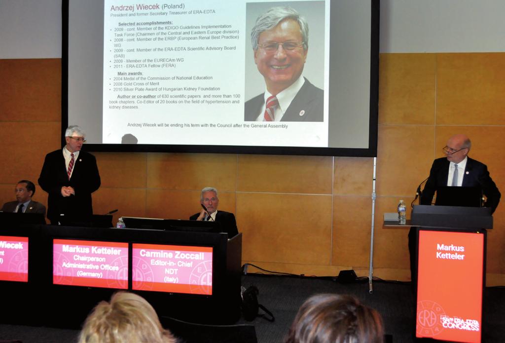 Rycina 11 Posiedzenie General Assembly. Wystąpienie prof. Markusa Kettelera (fot. Janusz Ostrowski). General Assembly. Prof. Markus Ketteler during his presentation.