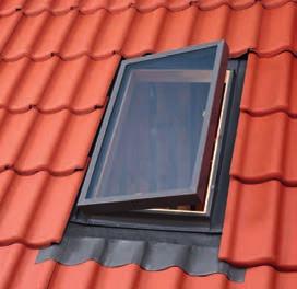 Wyłaz dachowy 41 VELTA wyłaz do nieogrzewanych pomieszczeń na poddaszu Okna dachowe Wyłaz dachowy z szybą zespoloną o grubości 16 mm.