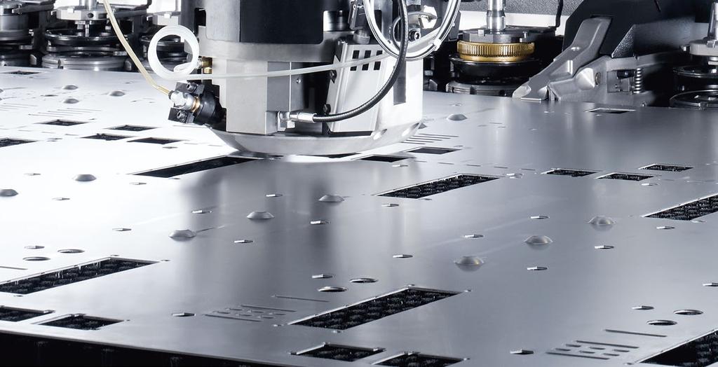 30 Dane techniczne TruPunch Dane techniczne Poniżej znajduje się zestawienie danych technicznych maszyn TruPunch: Dane techniczne TruPunch 1000 (S05) TruPunch 1000 (S19) Format mały Format średni