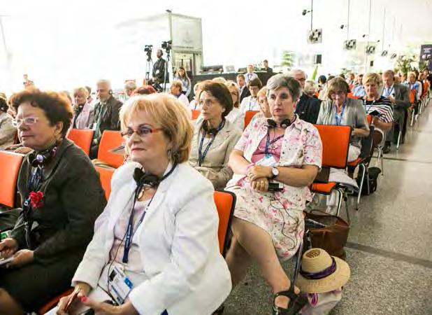 Występuje polaryzacja problemów miasto-wieś.