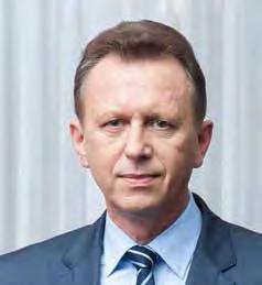 WSTĘP Jacek Krupa Marszałek Województwa Małopolskiego Szanowni Państwo, kilka miesięcy temu, przed Światowymi Dniami Młodzieży, Województwo Małopolskie przygotowało kampanię Młodość to stan ducha, w