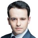 został wybrany Wójtem w zorganizowanych po raz pierwszy wyborach bezpośrednich uzyskując prawie 94% poparcie wyborców. Ponadto ukończył w 2000 r.