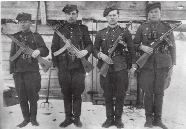 Malesińskis-Lewas (Liūtas), Tadeuszas.