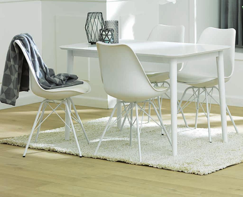 - ZESTAW DO JADALNI TYLSTRUP Stół: Lita sosna. S75 x D118 x W73 cm.