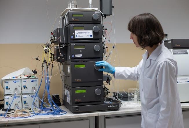 Wyposażenie i aparatura badawcza Katedry Inżynierii Chemicznej i Procesowej Laboratorium zaawansowanych technik