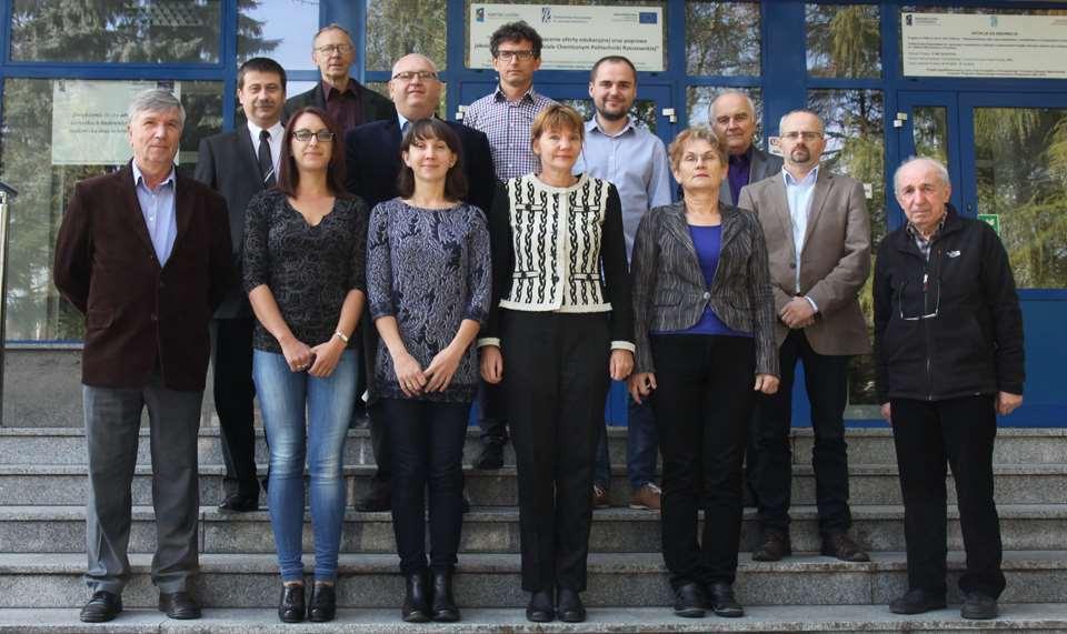 Katedra Inżynierii Chemicznej i Procesowej prof. dr hab. inż. Dorota Antos - kierownik prof. dr hab. inż. Roman Petrus prof. dr hab. inż. Krzysztof Kaczmarski dr hab. inż. Ireneusz Opaliński, prof.