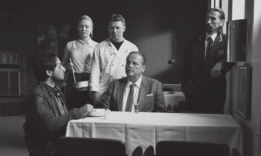 svet a jeho fungovanie. V tomto prípade ide skôr o to, že Aki Kaurismäki sa vyhýba akejkoľvek ideologickej konštrukcii a prvoplánovosti. Jedinou ideológiou je pre neho humanizmus.