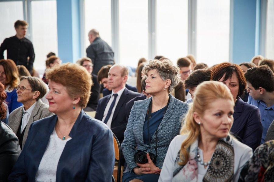Do pobrania: Plik 7z zdjęcia do pobrania - rozmiar: 251099kb Opublikowano: 12.04.2018 09:57 Autor: Magdalena Anuszek Zaktualizowano: 16.
