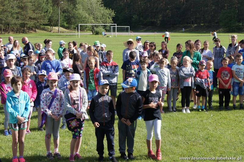 III miejsce Kamila Jakubczuk Klasa III - chłpopcy I miejsce Jakub Jurczyk II miejsce Łukasz Sitarz III miejsce Alan Prucnal Podsumowania zawodów sportowych oraz wręczenia dyplomów dokonała Pani