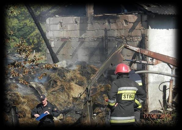 WYBRANE AKCJE RATOWNICZO-GAŚNICZE. 4. W dniu 17 sierpnia 2015 r. ok. godz. 13.44 pożar obiektu stodoły oraz budynku gospodarczego w m. Gumieniec gmina Trzebielino.