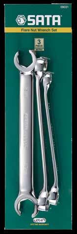 KUCZ PŁASKO-OCZKOWY X X-BEAM METRYCZNY ROZMIAR D1 D2 CENA NETTO CENA BRUTTO 40281 8 mm 146,0 14,0 18,2 13,23 zł 16,27 zł 40282 9 mm 155,3 14,9 20,4 14,18 zł 17,44 zł 40283 10 mm 165,0 16,3 23,0 15,33