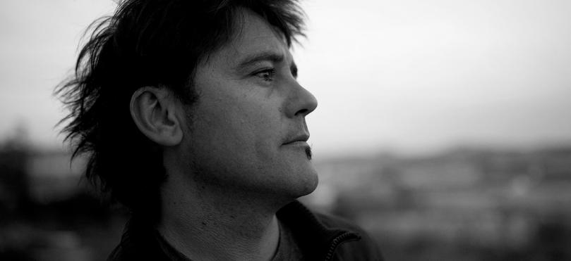 DLACZEGO KSIĄŻKA JESZCZE DZIEŃ ŻYCIA RYSZARDA KAPUŚCIŃSKIEGO STAŁA SIĘ INSPIRACJĄ FILMOWEJ OPOWIEŚCI ANOTHER DAY OF LIFE? RAUL DE LA FUENTE: To jest bardzo specjalna książka, dużo w niej kreacji.