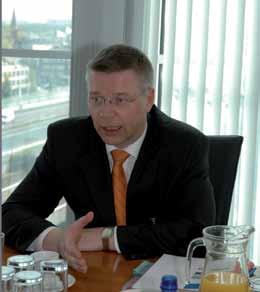 Relacje z partnerami z UE 55 żowanych w walkę z przestępstwami finansowymi. Więcej informacji na temat postępowań prowadzonych przy współudziale OLAF znaleźć można w sekcji 2.