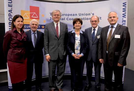 60 nowotworzonych w Unii Europejskiej narzędzi poprzez stworzenie, między innymi, koncepcji rodzajowego modelu europejskiej instytucji wywiadu kryminalnego oraz prawdziwie ogólnoeuropejskiego cyklu