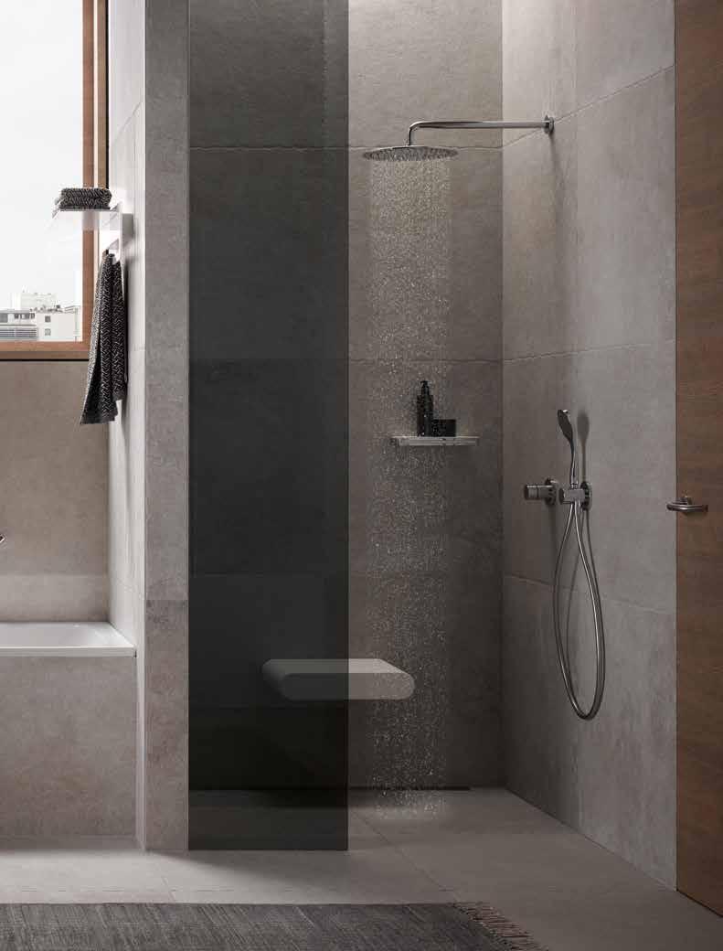 Eleganckim rozwiązaniem jest nowe siedzisko pod prysznic od KEUCO, które pieści ciało miękkim materiałem i jest