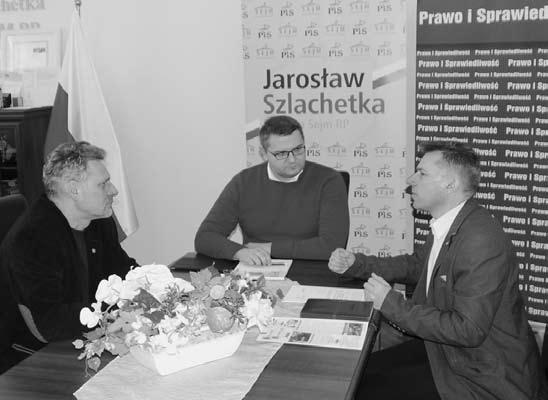 Koleją do Myślenic W 2017 r. poseł PiS Jarosław Szlachetka wystąpił z propozycją budowy nowej linii kolejowej w Małopolsce, która połączyłaby aglomerację krakowską z Myślenicami.