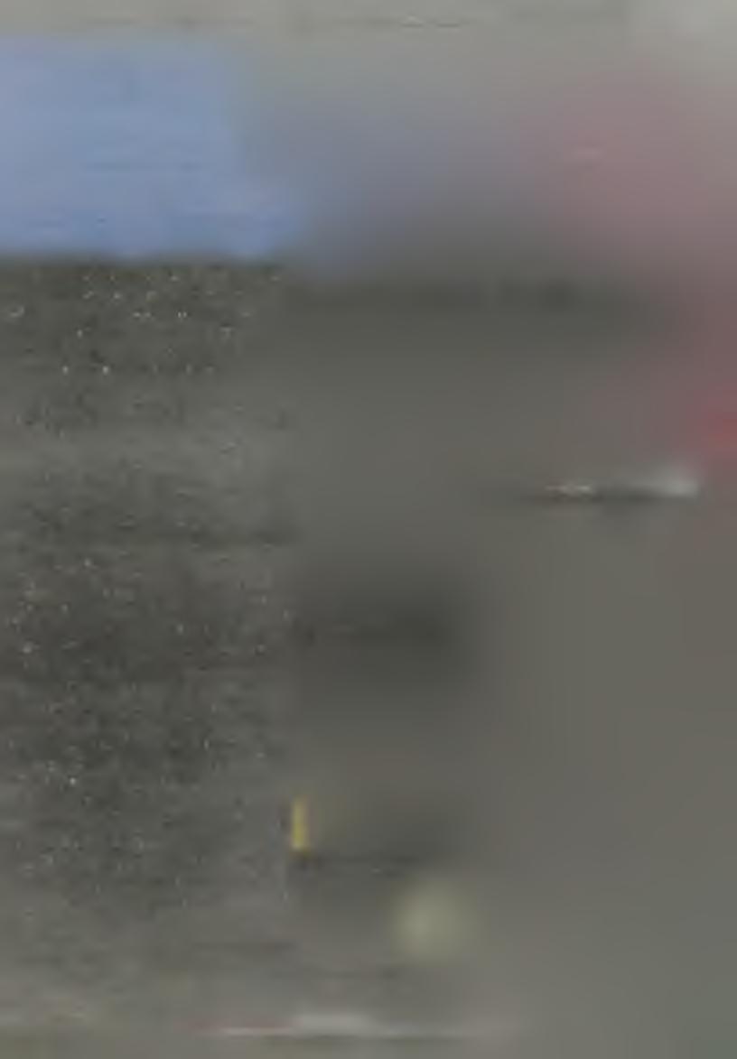 Sala w Ja ro ciń skim O środku K u ltu ry d rża ła w p o sa d a ch, g d y w szyscy z ochotą p o m a g a li w ykonaw com, nie tylko p rzy refrenach.