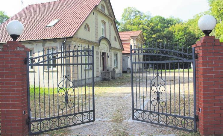nr 310/3 (obecnie pe³ni funkcje mieszkalno- -u ytkowe).