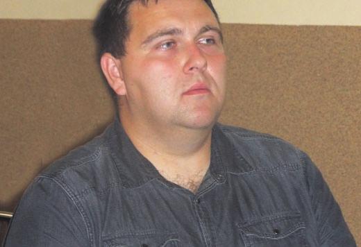 Teresa Maciejewska Laureaci i organizatorzy Nagrody wrêcza³ wójt gminy Mariusz Dymarski.