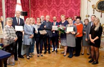 Nagroda Prezydenta Miasta Gdańska Nagroda Prezydenta Miasta Gdańska dla Pracowników gdańskiej służby zdrowia to wyjątkowa NAGRODA dla WYJĄTKOWYCH OSÓB Nagroda przyznawana jest za osiągnięcia w