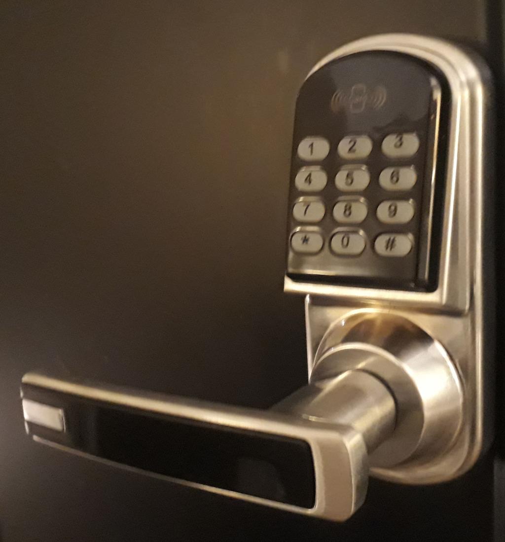 RentingLock kody dostępowe ważne kilka godzin/dni całkowicie offline pomysł