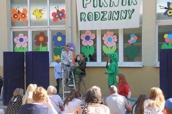Piknik Jak się bawić to rodzinnie i w Lutkówce Piknik Rodzinny w Szkole Podstawowej w Lutkówce, to była impreza na 102.