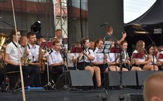 W NUMERZE Gorący, atrakcyjny, rozśpiewany JARMARK MSZCZONOWSKI 16 Jak się bawić to rodzinnie i w Lutkówce 15 Po raz pierwszy, po raz drugi po raz piąty!