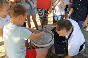 Już od trzech lat odrestaurowana kamienica Maklakiewiczów znowu rozbrzmiewa pięknymi melodiami.