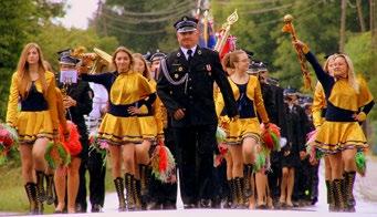 Z ŻYCIA GMINY Uroczystość Szacowny jubileusz OSP WRĘCZA Niedziela, 24 czerwca, w podmszczonowskiej Wręczy miała niebywale uroczysty charakter.