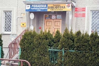 : meble, sprzęt komputerowy, rzutnik; pomoce dydaktyczne (testy psychologiczne, pedagogiczne logopedyczne np.