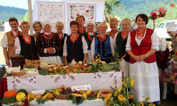 18 Wiadomości Gminne Kultura 19 XX PRZEGLĄD DOROBKU KÓŁ GOSPODYŃ WIEJSKICH Podczas drugiego dnia Święta Gminy Limanowa w Pisarzowej odbyła się XX