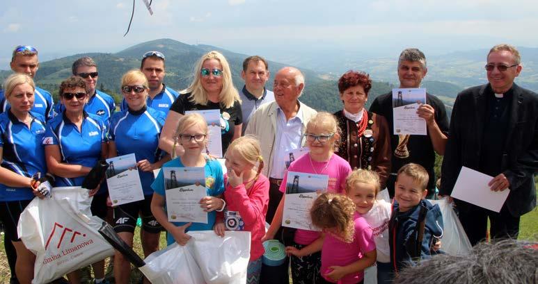 20 Wiadomości Gminne Turystyka 21 TURYSTYCZNIE NA PAPROCI I JAWORZU FESTIWALOWO W SIEKIERCZYNIE KGW Siekierczyna I Otwarcie letniego sezonu