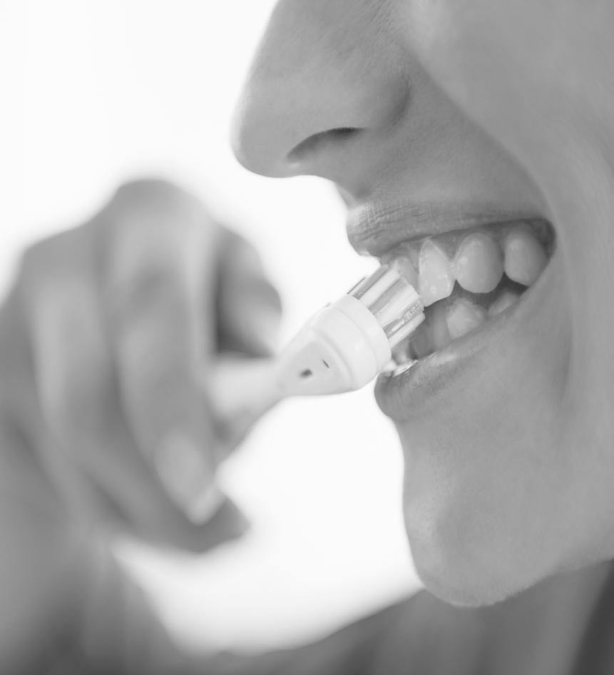 Sonic toothbrush TSA8010 Bedienungsanleitung Owner s manual