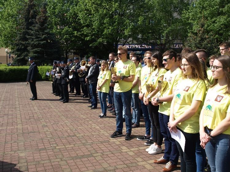 realizacji kolejnych etapów V edycji oraz prosił o otoczenie Rajdokonferencjan płaszczem Jej opieki.